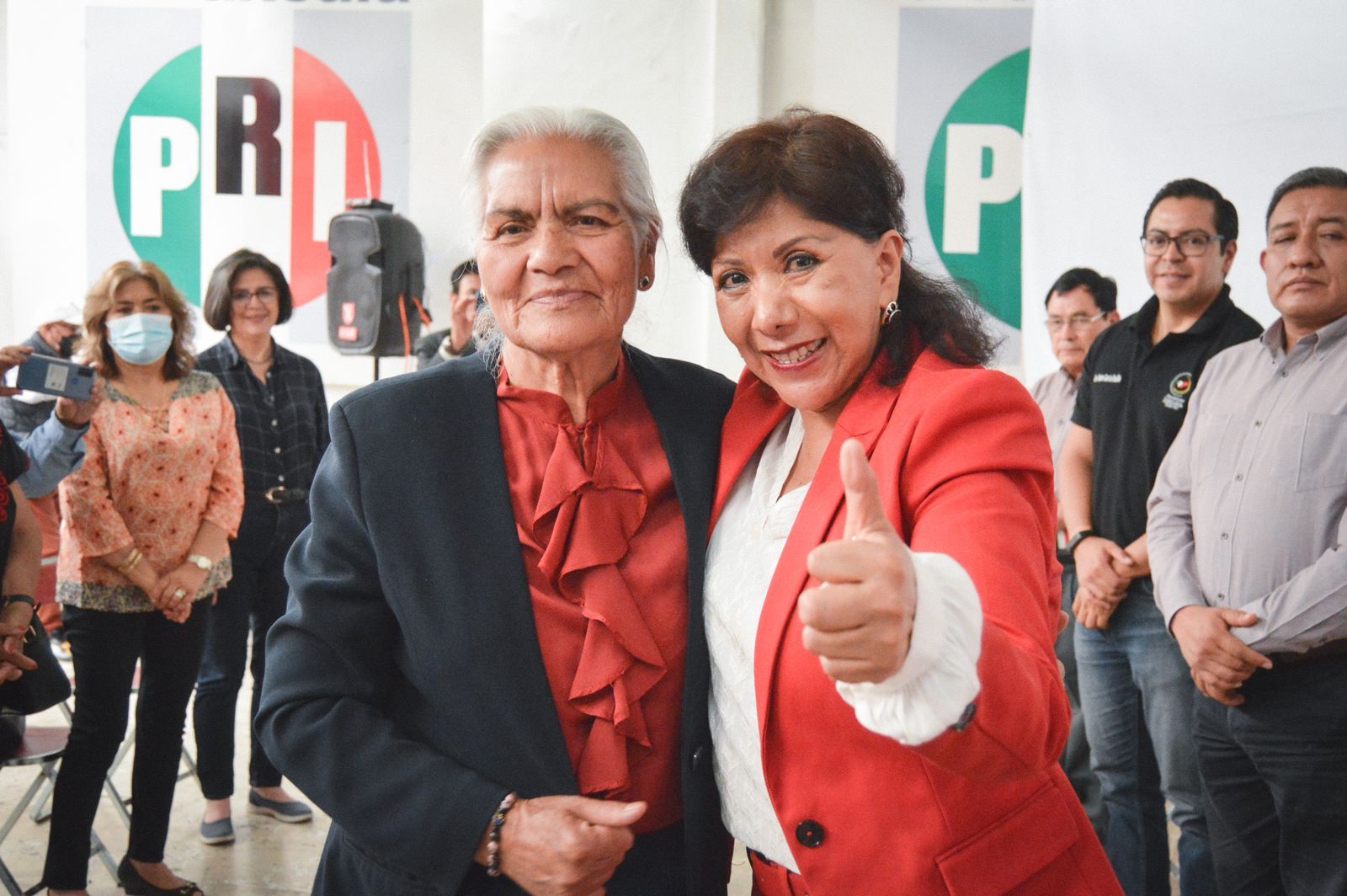 Adultos mayores y PRI forjaron el progreso del país